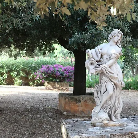 Masseria Refrigerio Отель Остуни