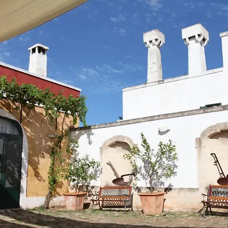 Masseria Refrigerio Остуни